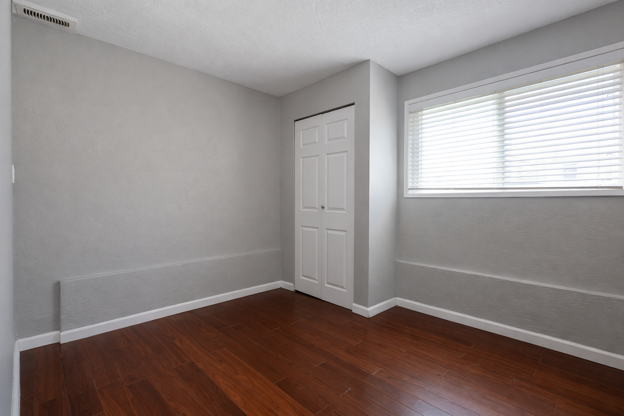 1940 Cordova Crt #BS - Photo 6 of 12