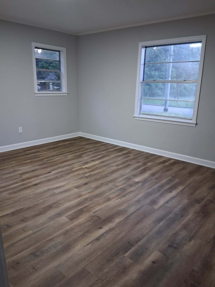 710 Gay St #1 - Photo 7 of 7