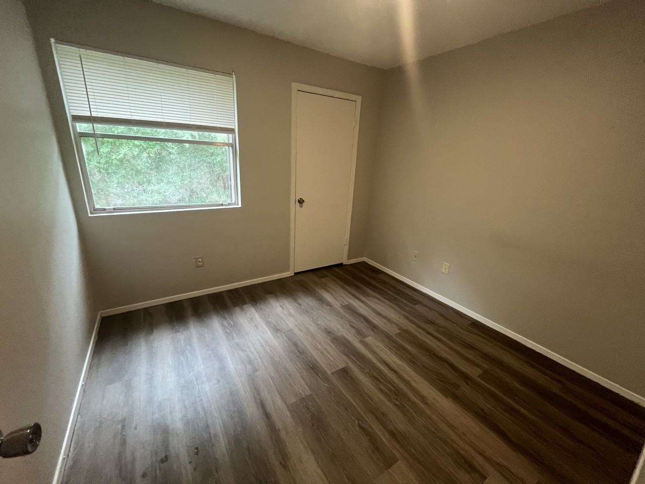 815 Bracewood Cir #C - Photo 5 of 7