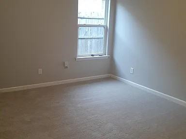 265 Oxmoor Pl #1 - Photo 7 of 14
