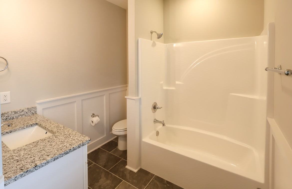 1108 Woodland Cir #1 - Photo 5 of 9