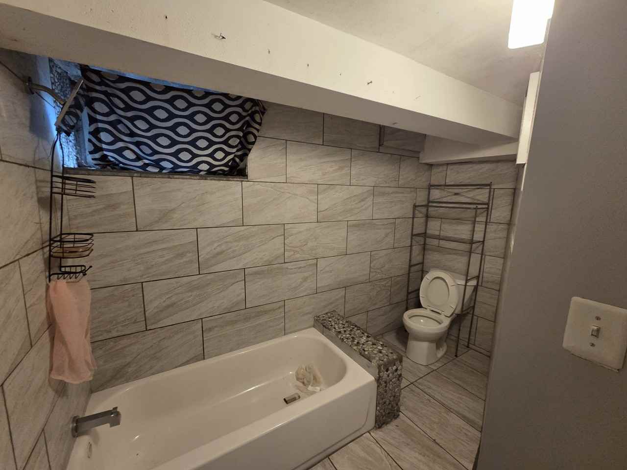 135 Fullerton Ave #5 - Photo 6 of 9