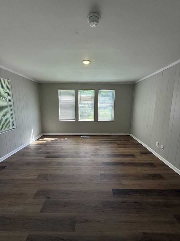 5317 Adams Ave #1 - Photo 4 of 10