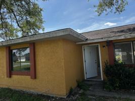 featured image of 199 Willow Rd #1