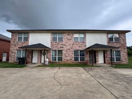 featured image of 1905 Monte Carlo Ln