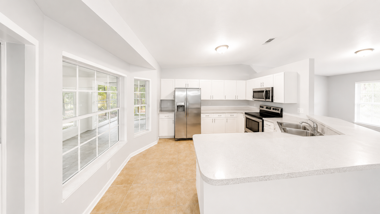7750 Sw 100th St - Photo 6 of 16