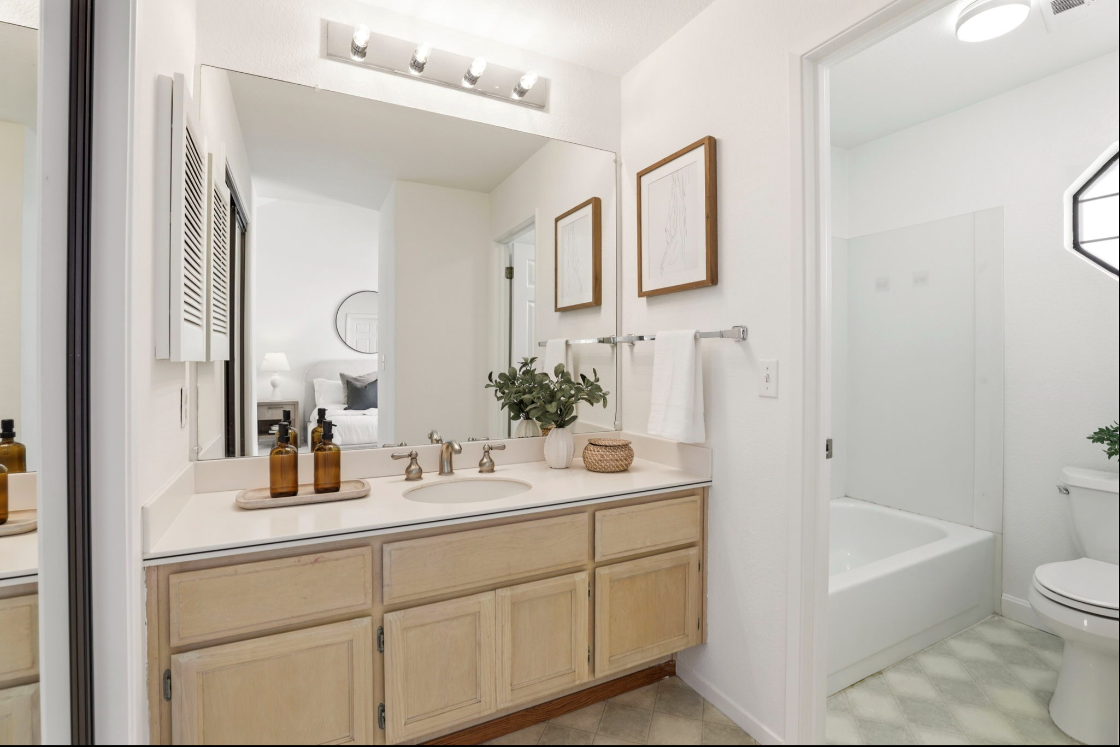 2464 Rebecca Lynn Way - Photo 3 of 4