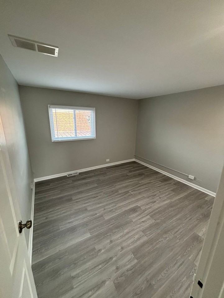 Coral Commons LLC - Photo 7 of 18