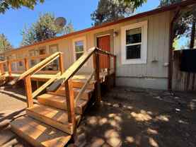 7 Sw Mckinley Ave - Photo 1 of 1
