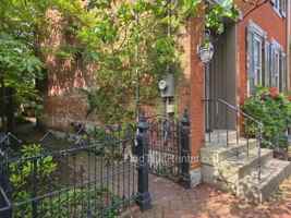 featured image of 136 W Pomfret St