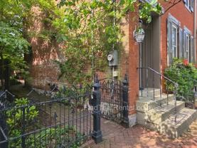 136 W Pomfret St - Photo 1 of 1