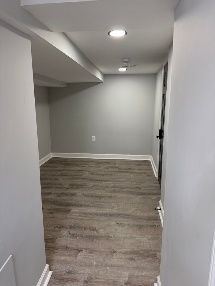 803 Cator ave - Photo 4 of 26