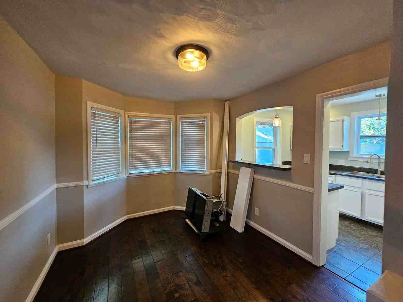 1433 W Little Creek Rd - Photo 3 of 19