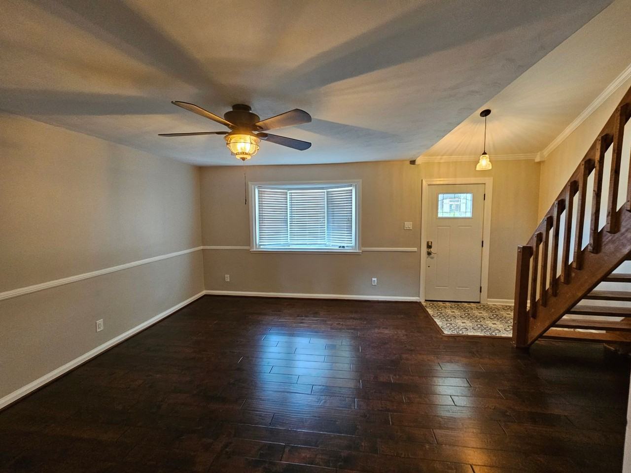 1433 W Little Creek Rd - Photo 6 of 19
