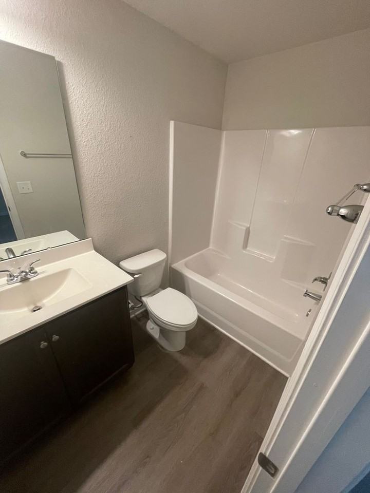 2020 Wiggins Village Dr - Photo 5 of 8