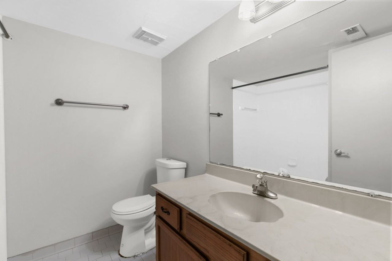 South Hill (Highland Park) - Photo 2 of 6