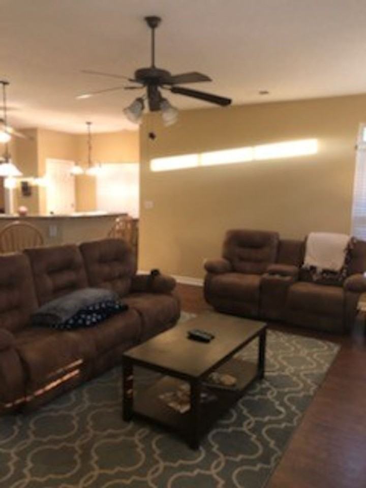 721 Classic Dr S - Photo 2 of 29