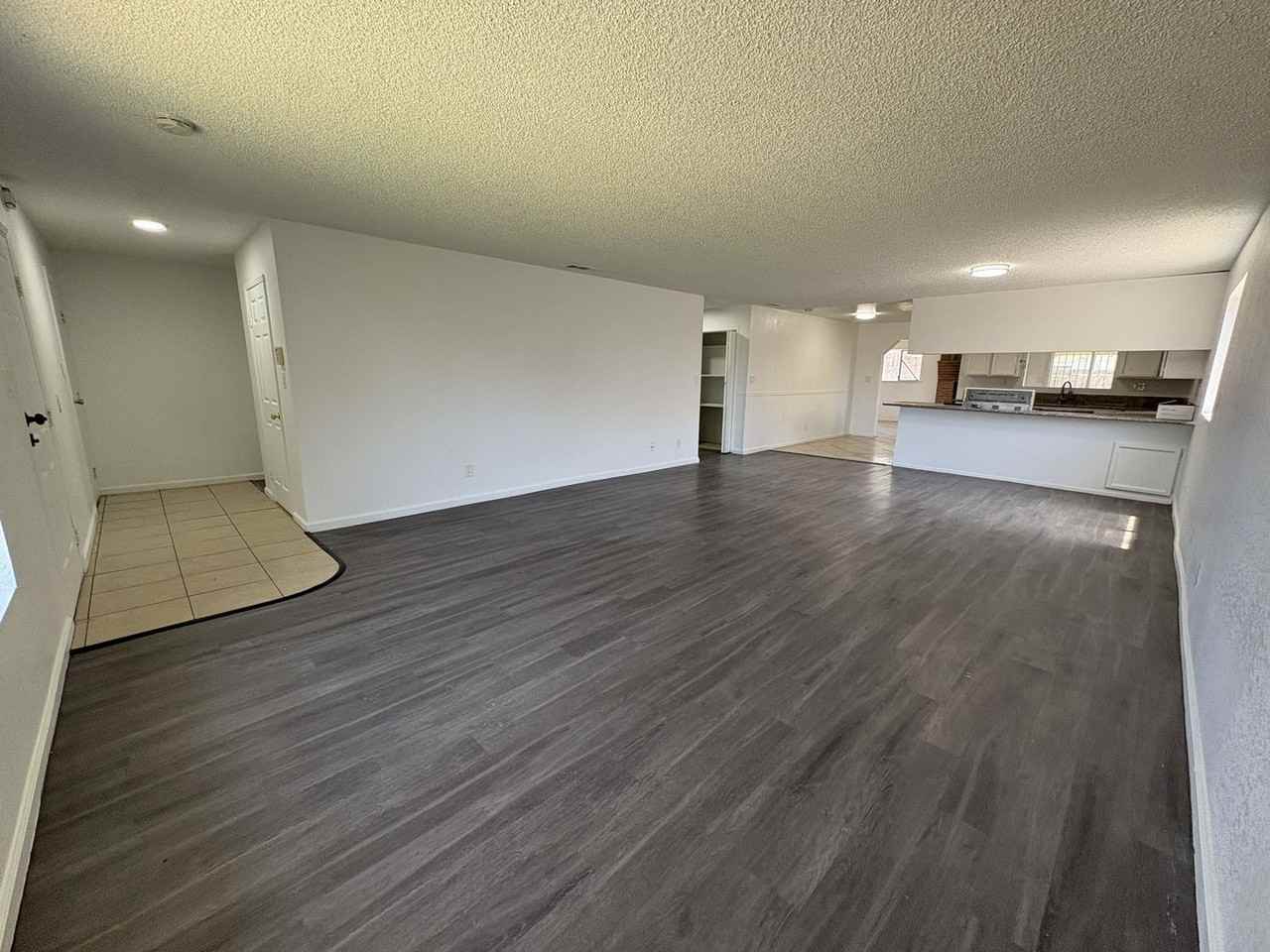 6313 Hermosa St - Photo 3 of 22