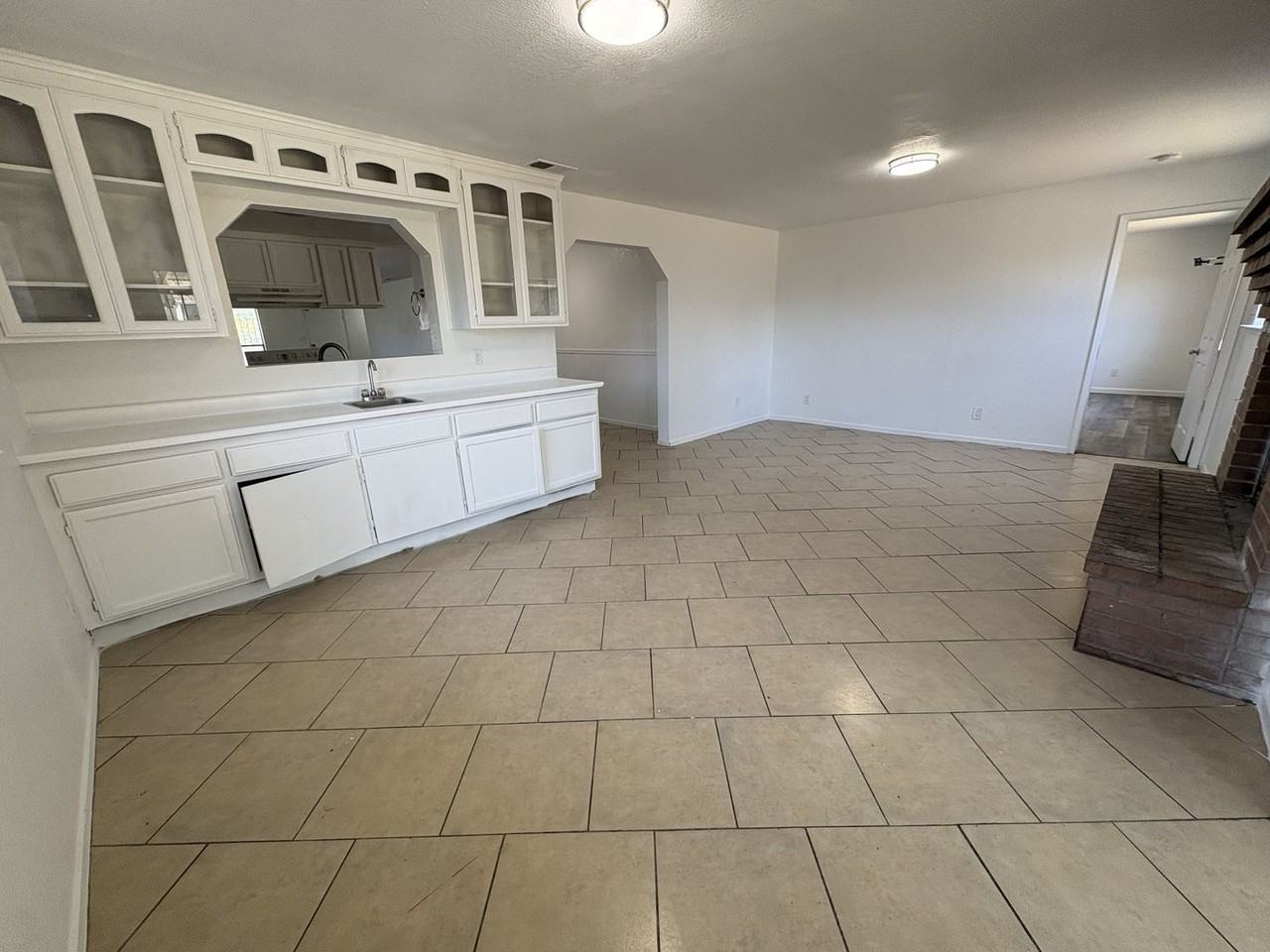 6313 Hermosa St - Photo 6 of 22