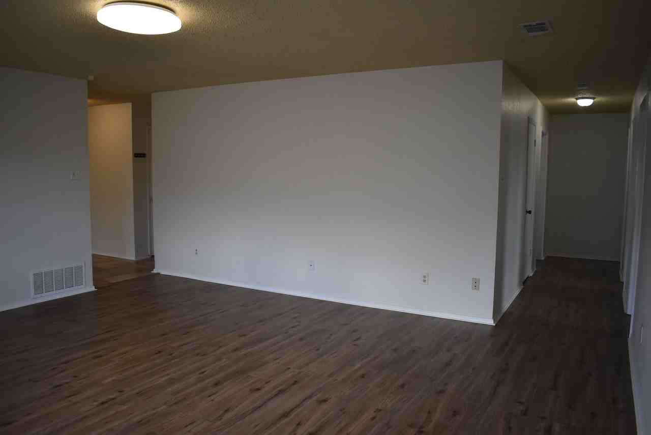 2900 Cinco Dr - Photo 7 of 19