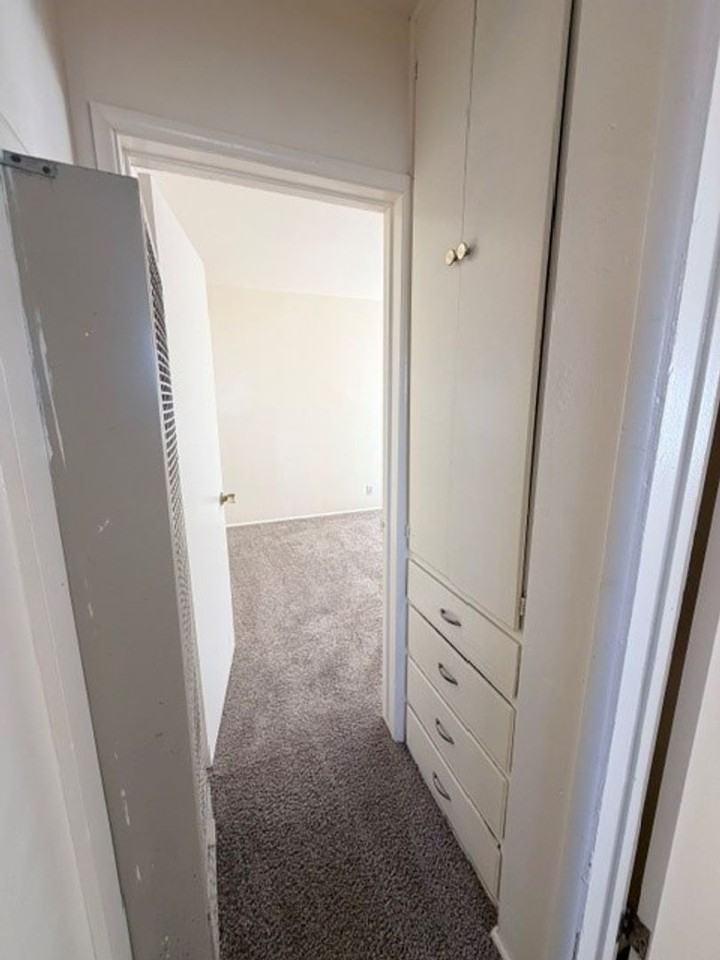 1414 Eureka St - Photo 6 of 10