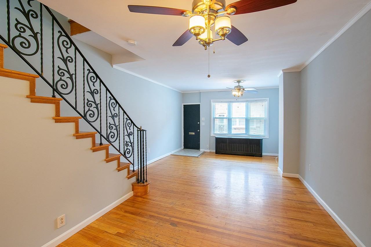 2223 S Colorado St - Photo 3 of 23