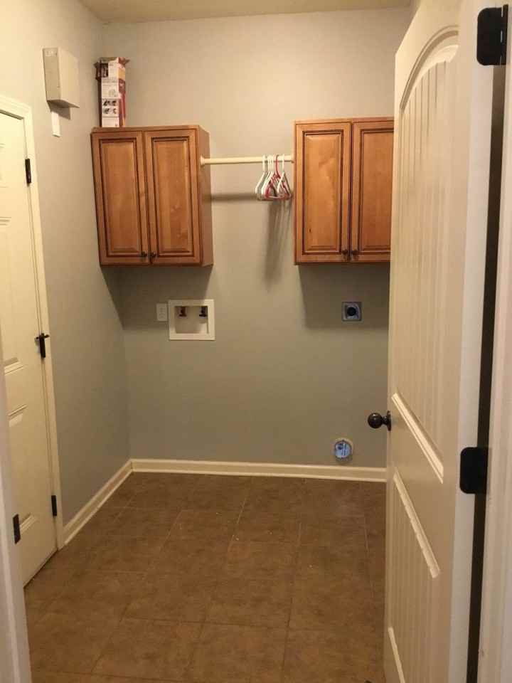 1625 Brookhaven St - Photo 5 of 11