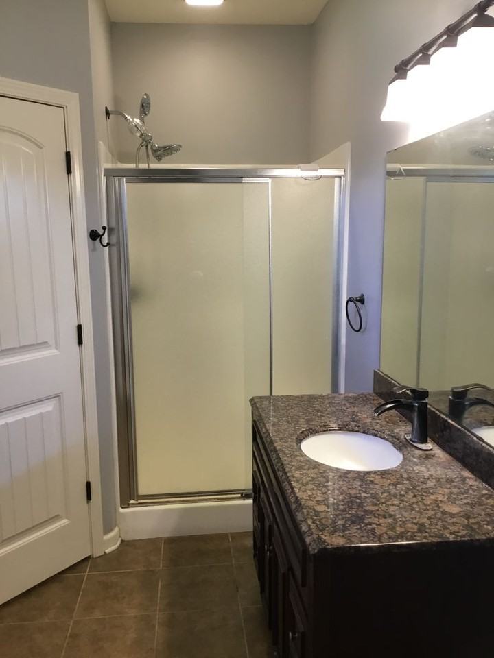1625 Brookhaven St - Photo 6 of 11