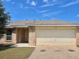 1205 Johnny Ln - Photo 1 of 1