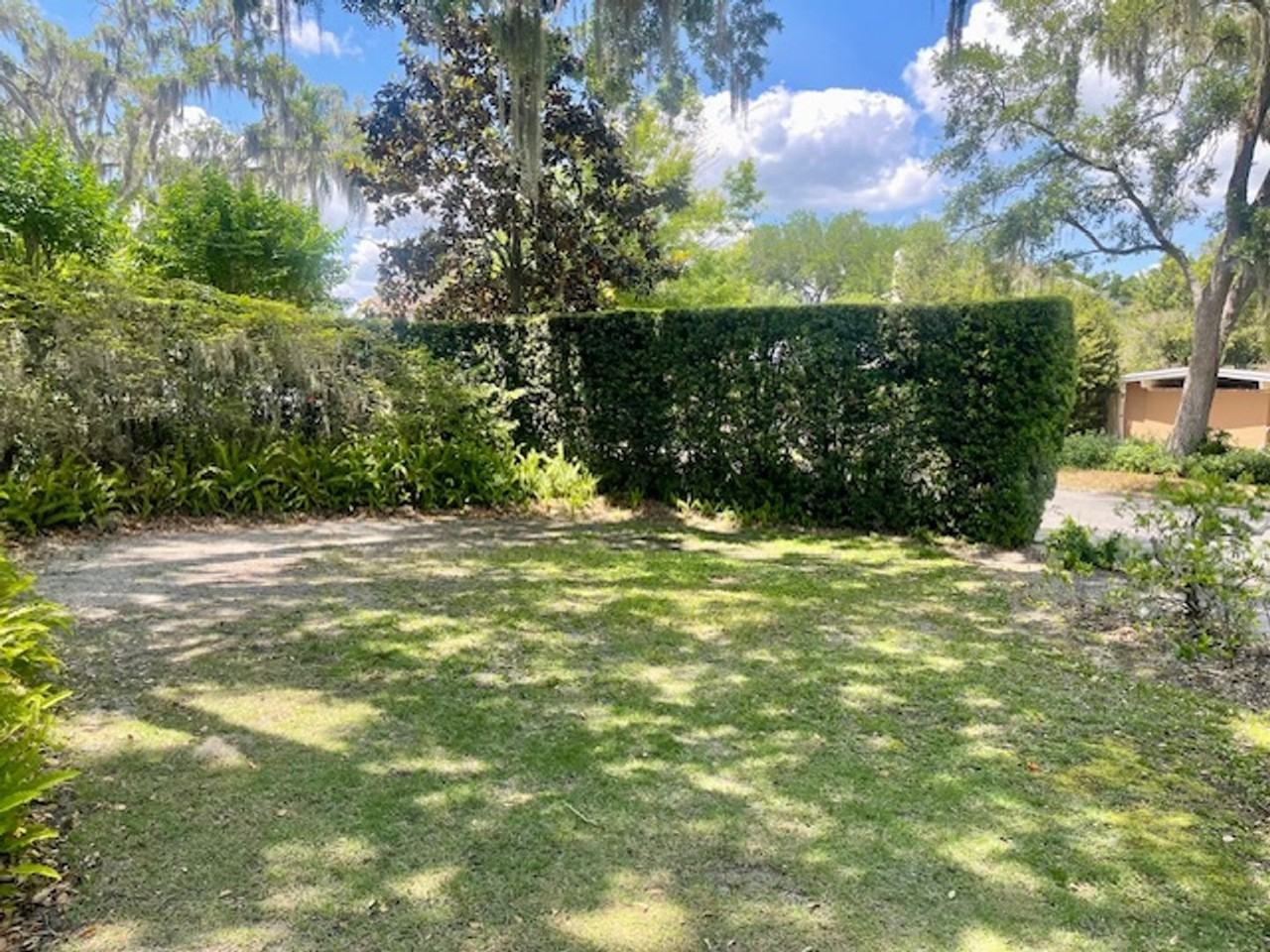 610 Gaines Way - Photo 2 of 50