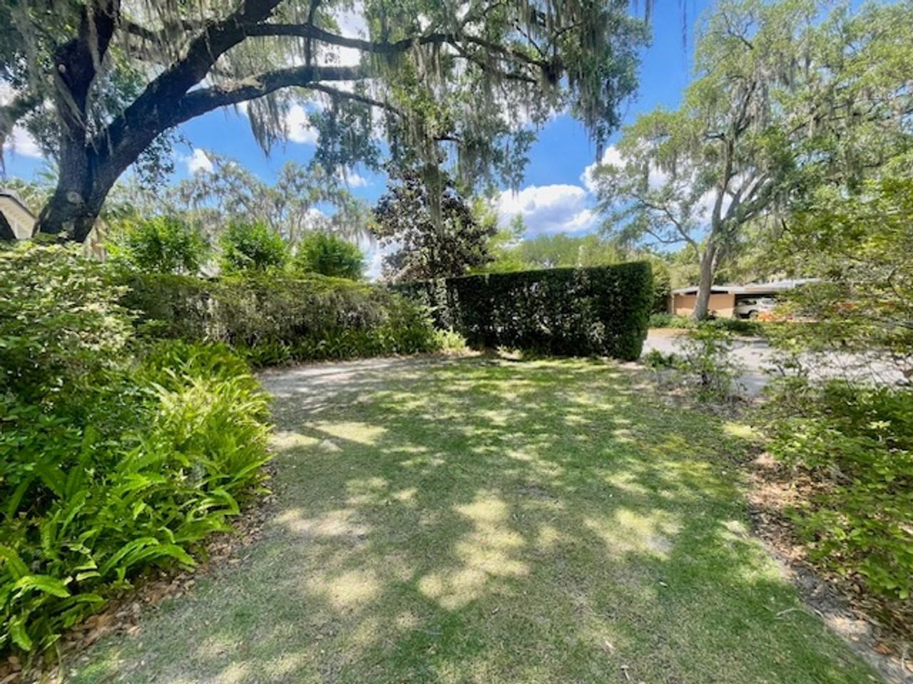 610 Gaines Way - Photo 3 of 50