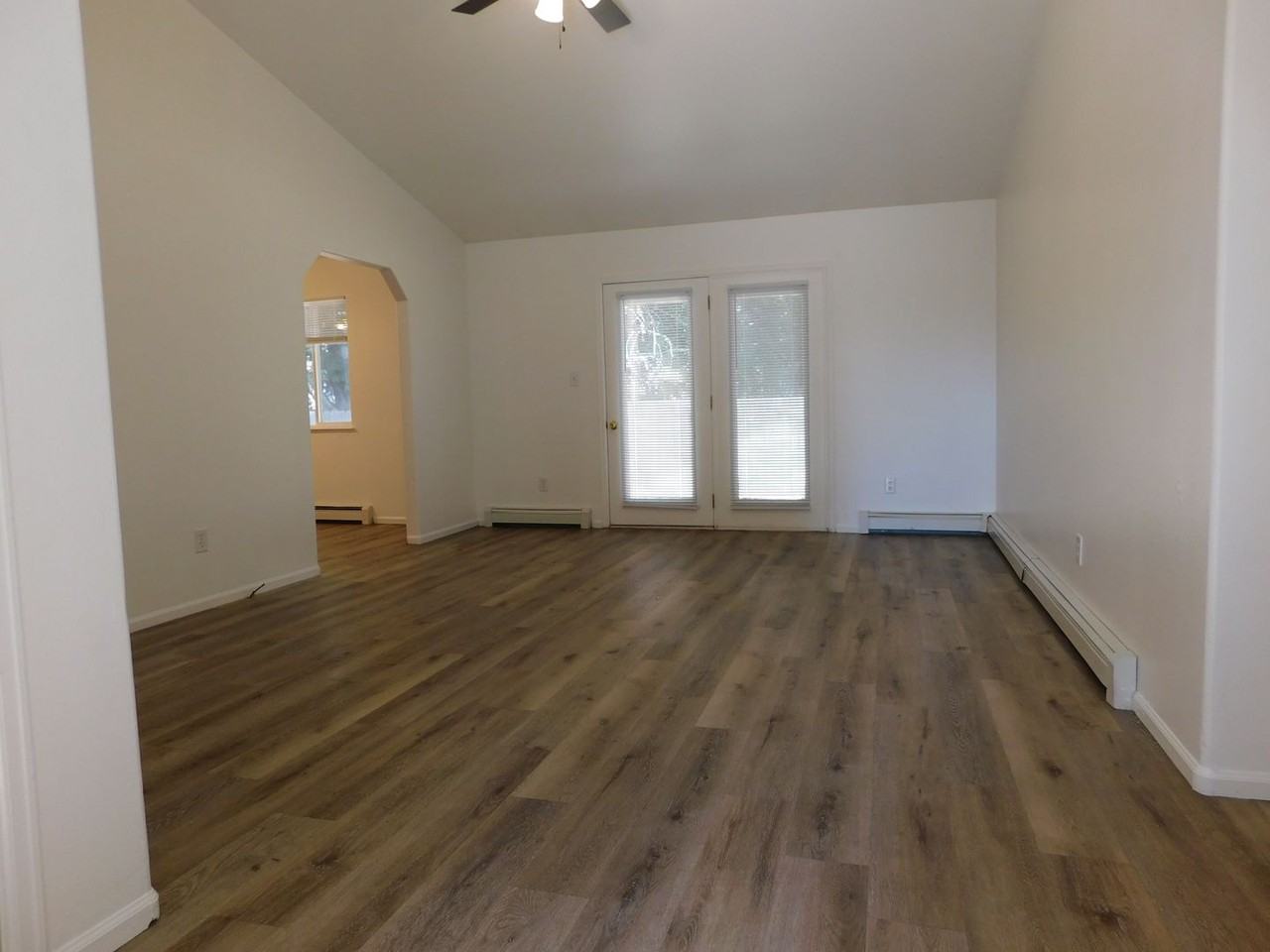 731 Ranch Rd - Photo 4 of 21