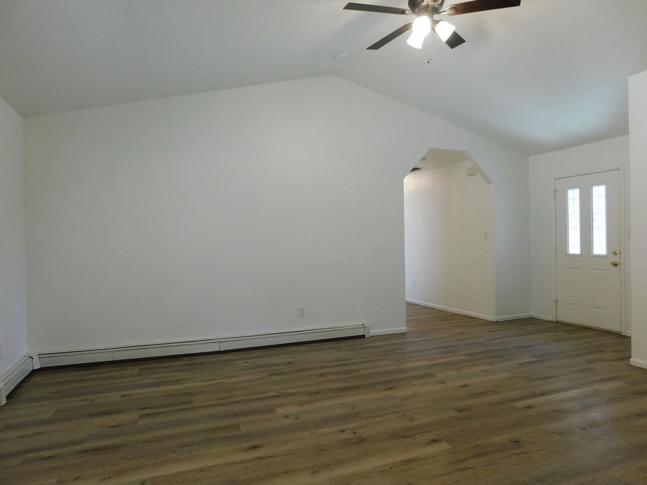 731 Ranch Rd - Photo 5 of 21