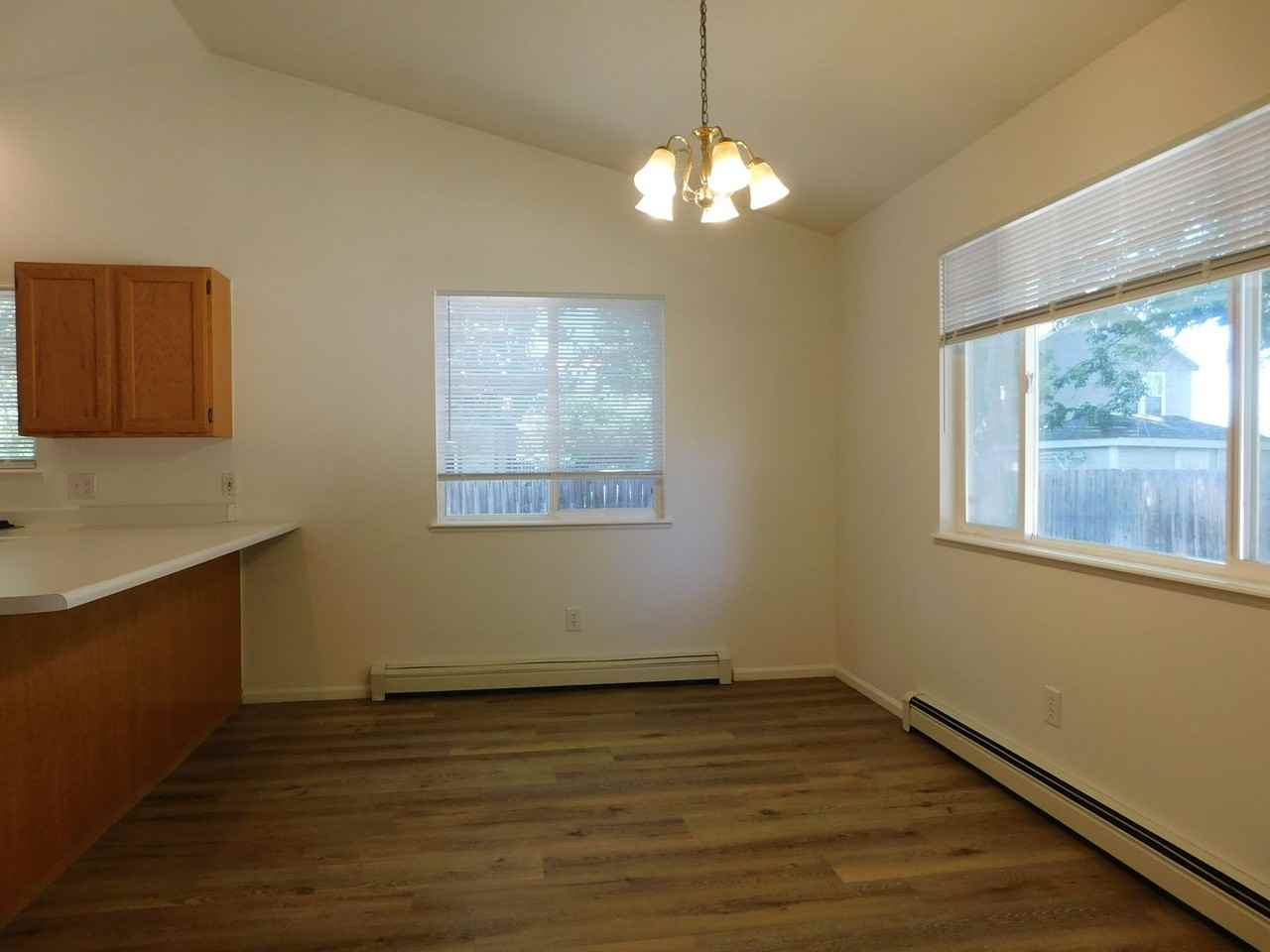 731 Ranch Rd - Photo 6 of 21