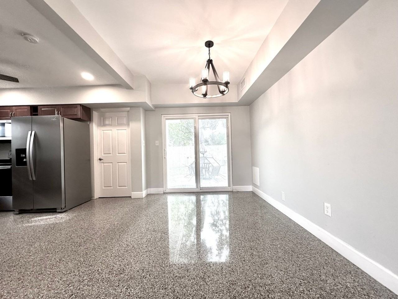 126 11th Ave Sw - Photo 7 of 19