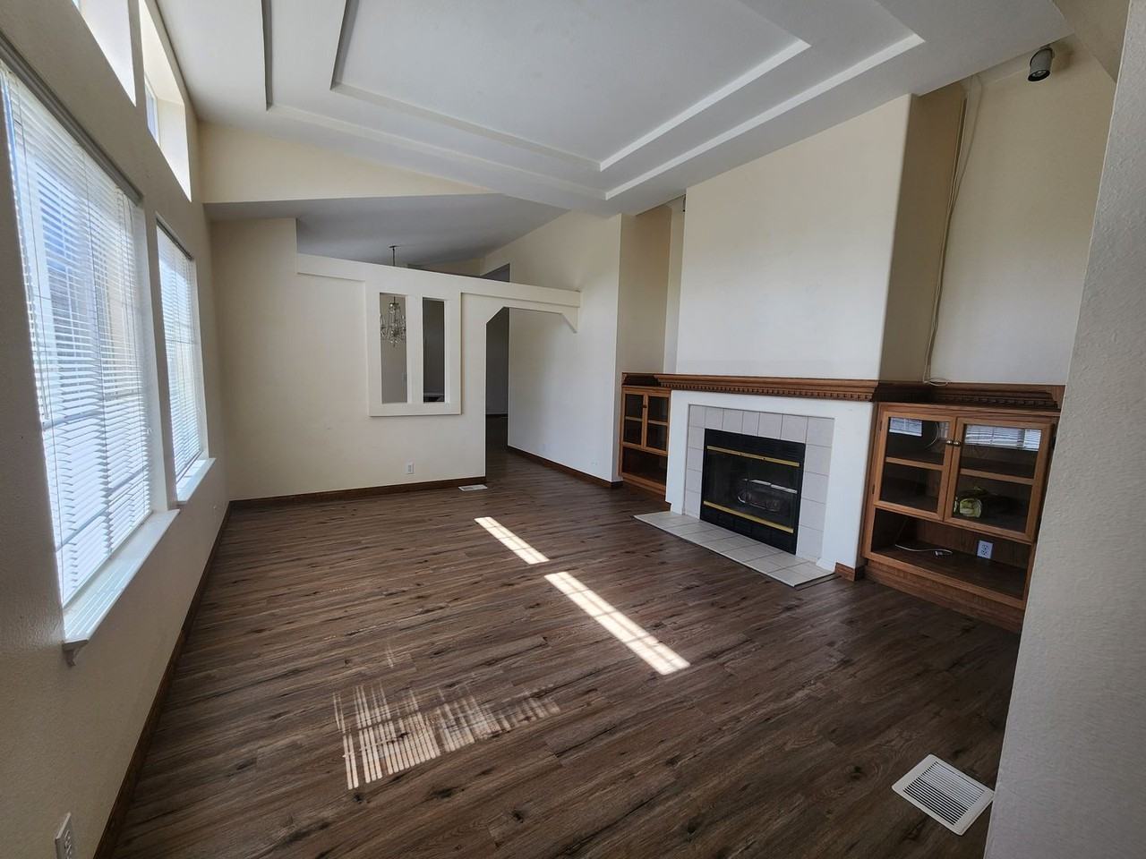 1843 Keyes Rd - Photo 5 of 17