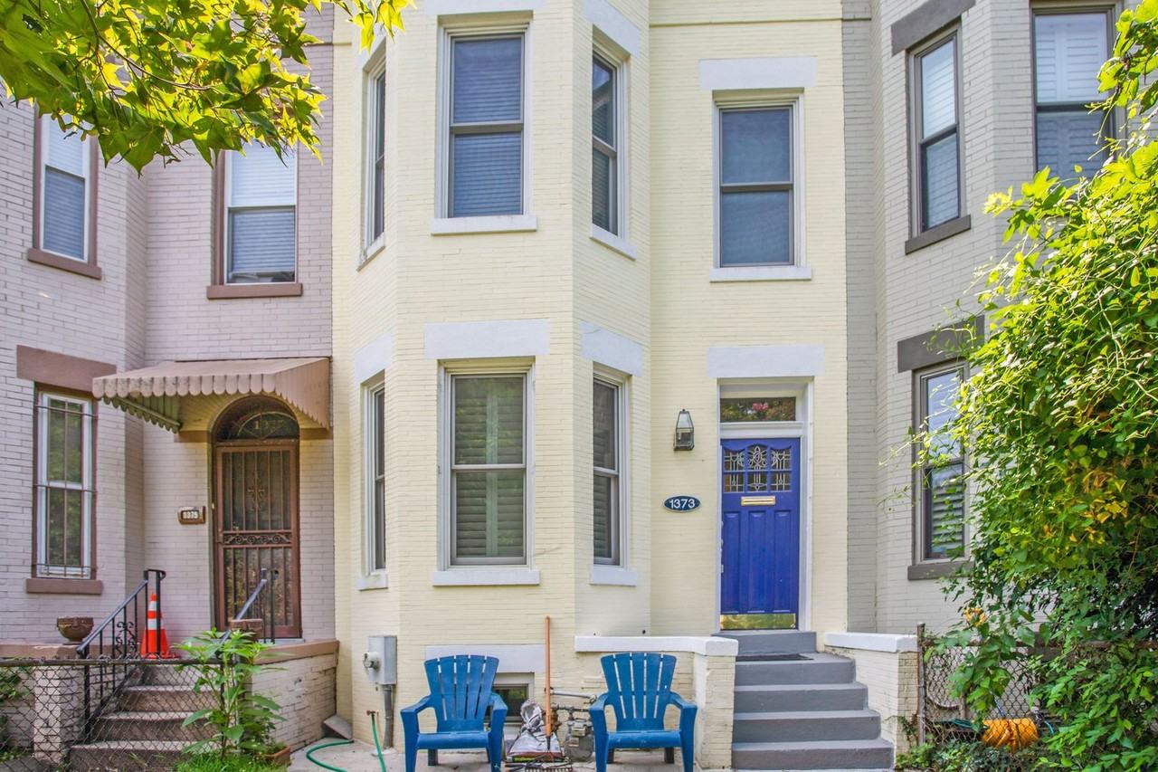 1373 N Carolina Ave Ne - Photo 2 of 49