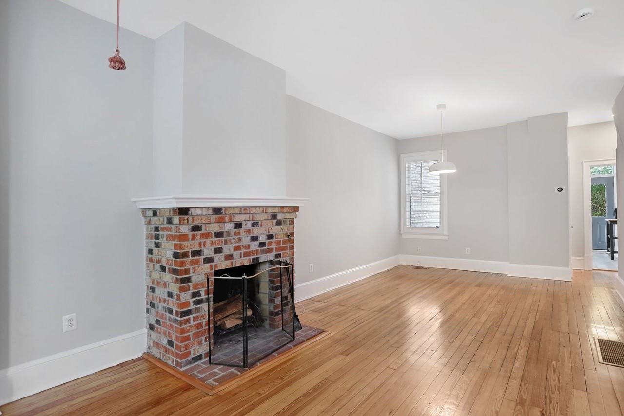 1373 N Carolina Ave Ne - Photo 7 of 49