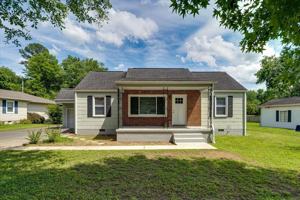 featured image of 4810 Appian Way