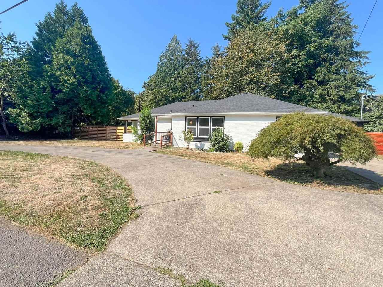 315 Ne 148th Ave - Photo 2 of 46