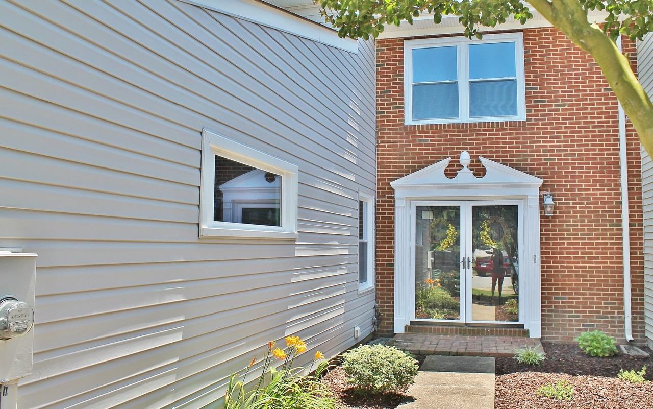 1207 Captain Adams Ct - Photo 2 of 43