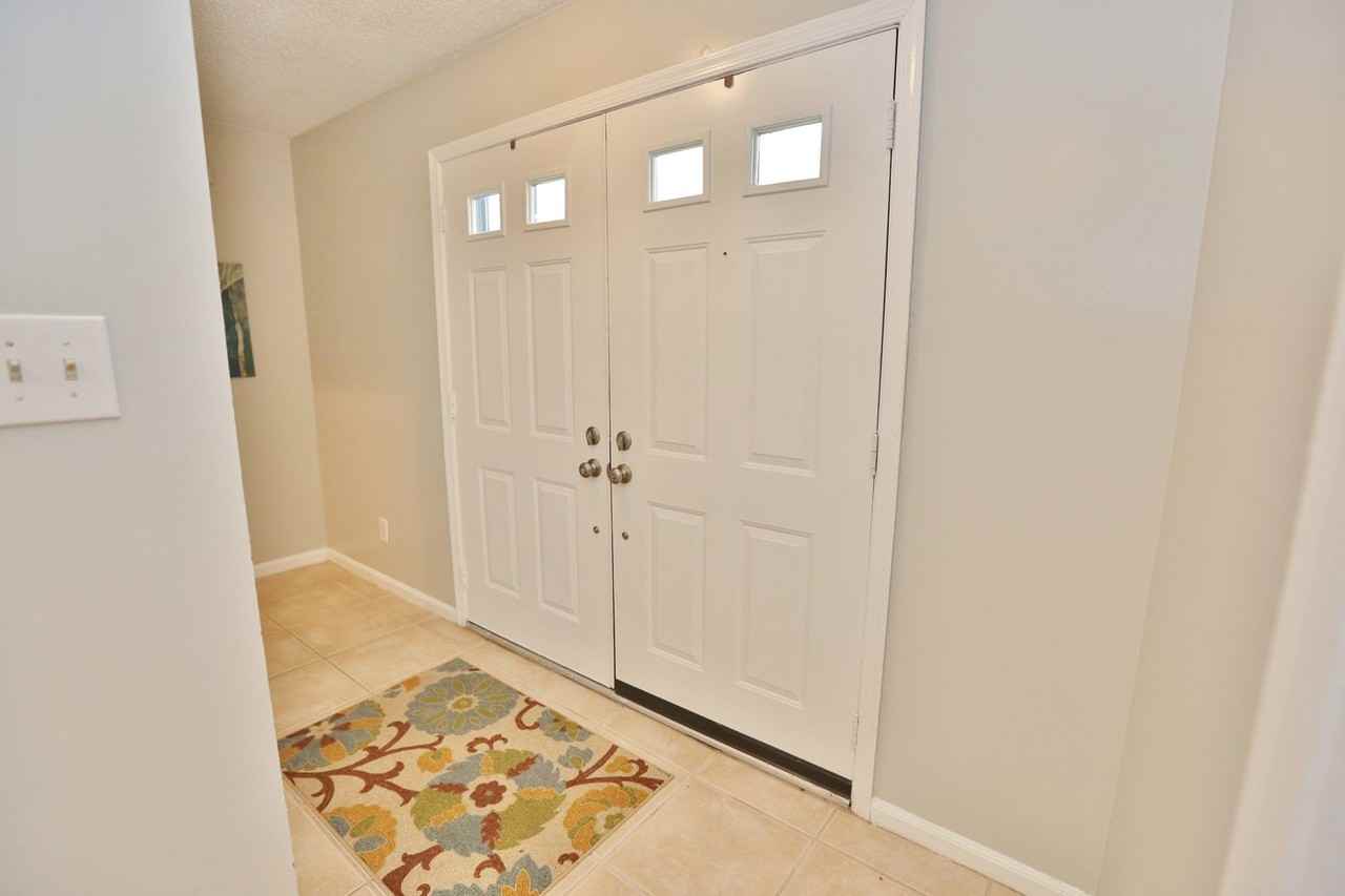 1207 Captain Adams Ct - Photo 3 of 43