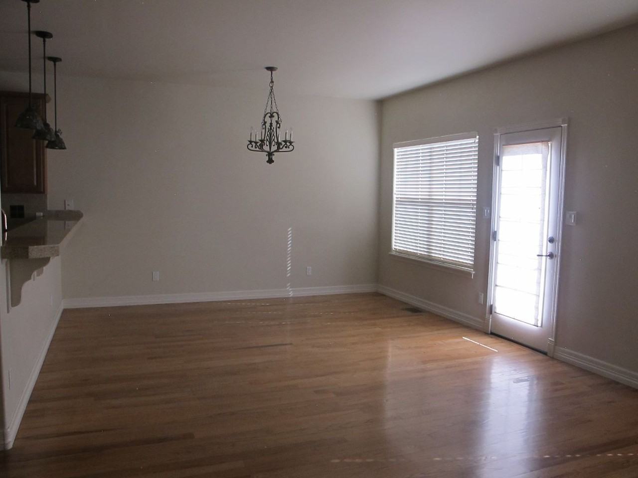 838 N 7th St - Photo 7 of 28