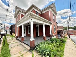 featured image of 18 Observatory St