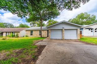 1001 Echo Ln - Photo 1 of 1
