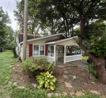 featured image of 805 Rhodes Ave