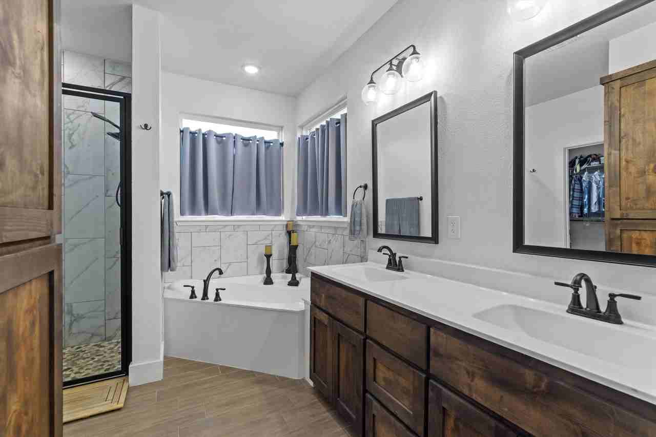 7709 Soap Stone Ct - Photo 6 of 50