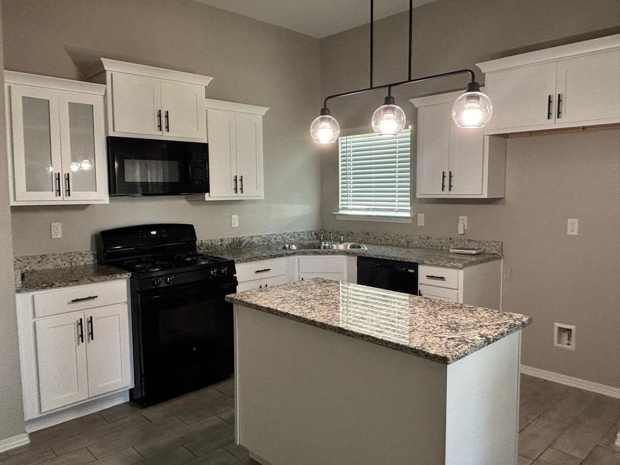 12797 Col Charles Branson Dr - Photo 2 of 16