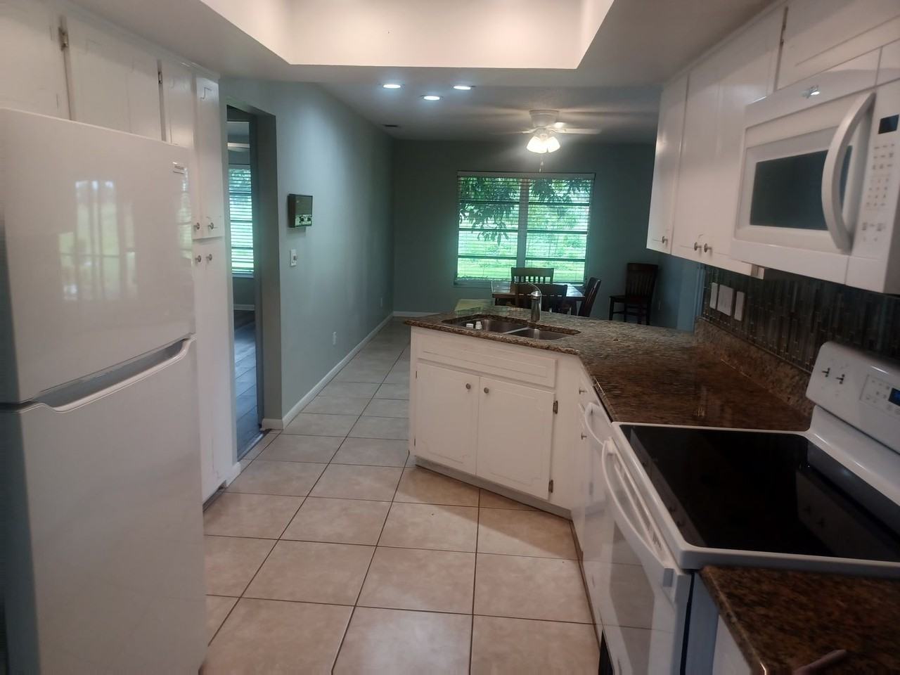 3727 Palm Tree Blvd - Photo 3 of 17