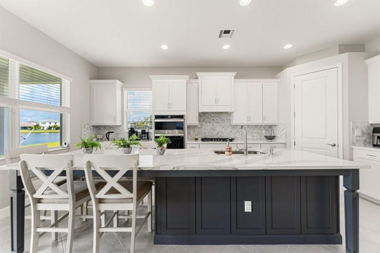 5403 Macoon Way - Photo 2 of 15